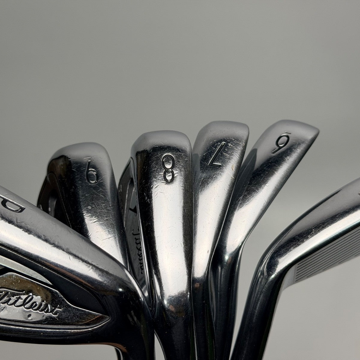 Titleist T200 Iron Set 5-PW AMT Black S300 Stiff Steel2