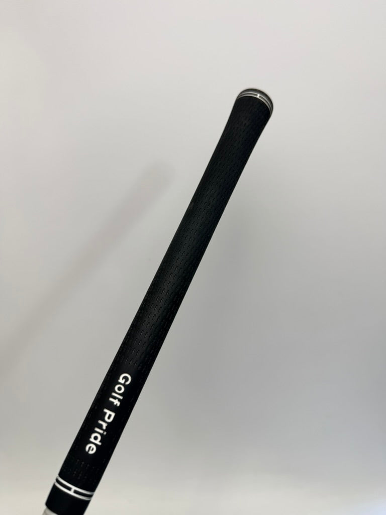 Fujikura Ventus White 4-R2 VeloCore+ Shaft TaylorMade Adapter 44.75 in original photo 4