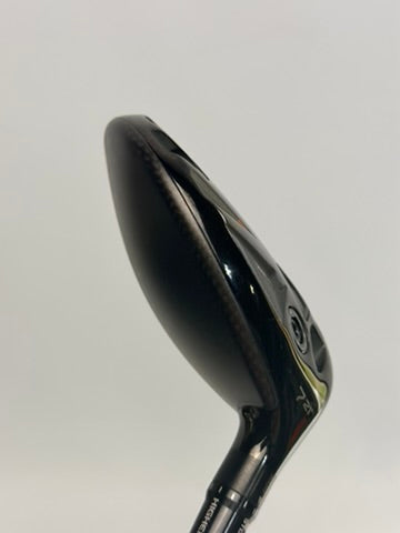 Qi4D Tour head side profile
