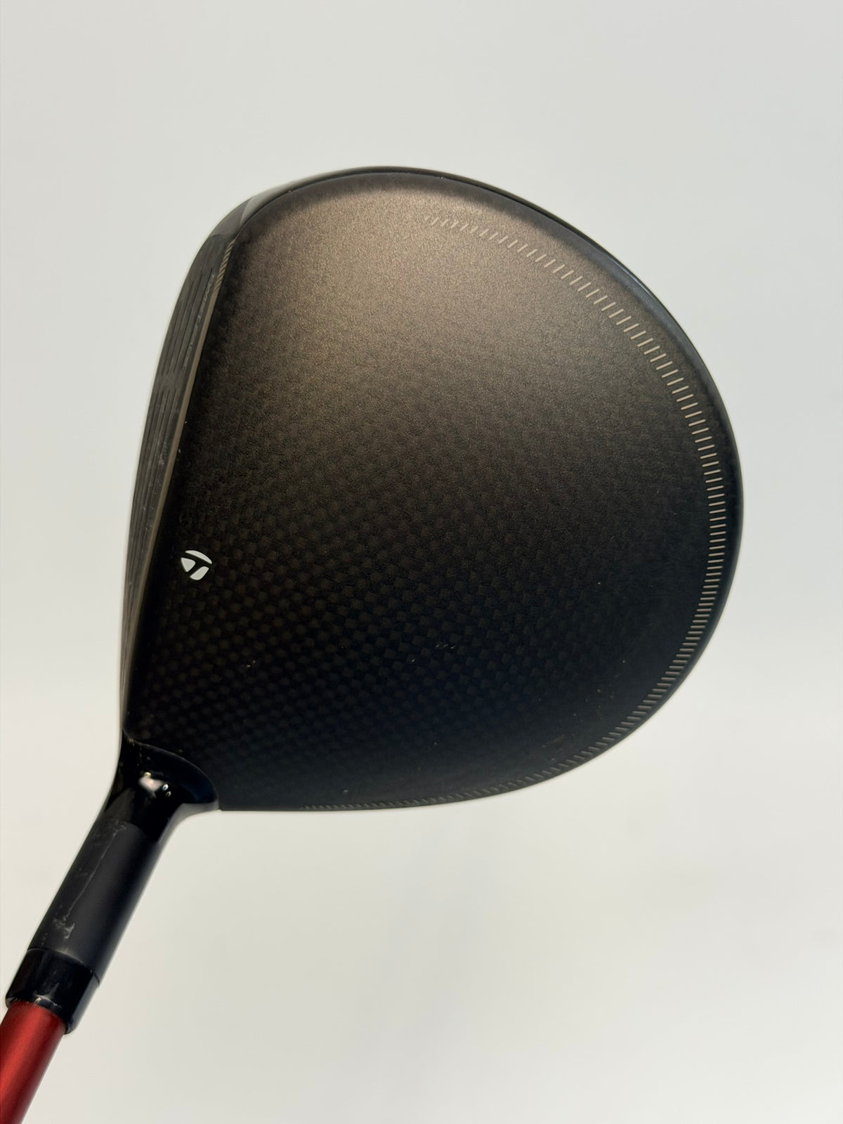TaylorMade Qi4D Max 9 wood carbon crown view