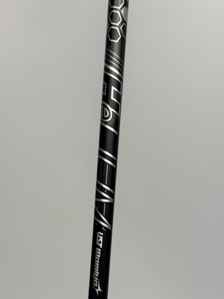 UST Mamiya Helium 4F2 shaft