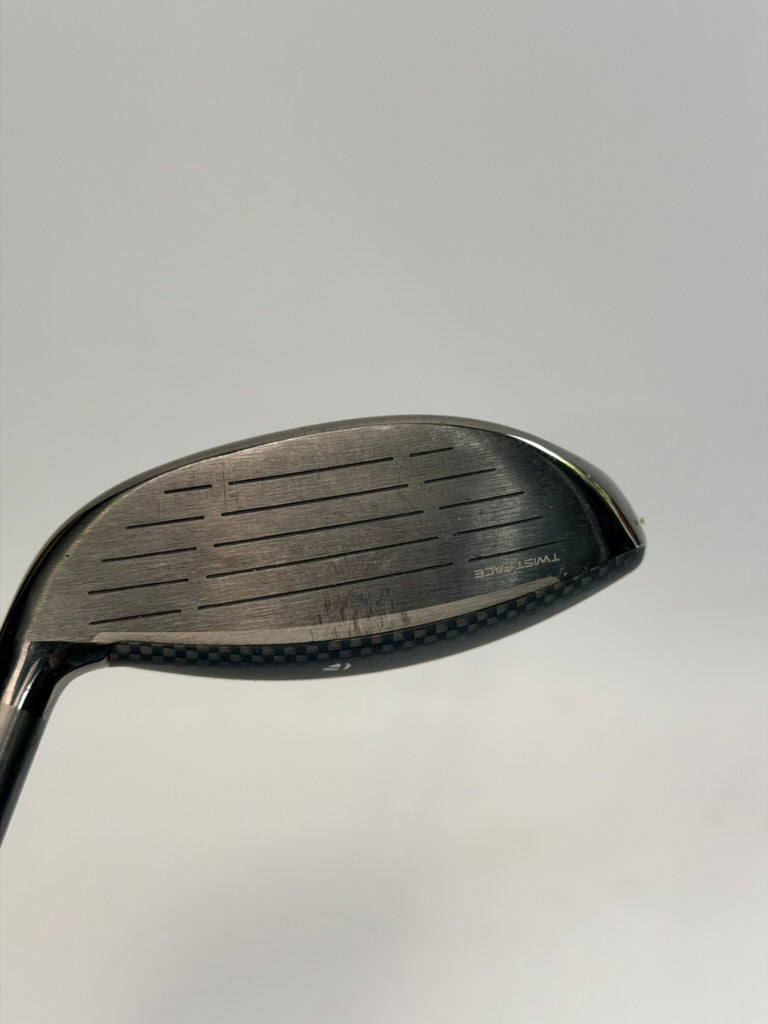 TaylorMade Qi35 Max 9 wood club face