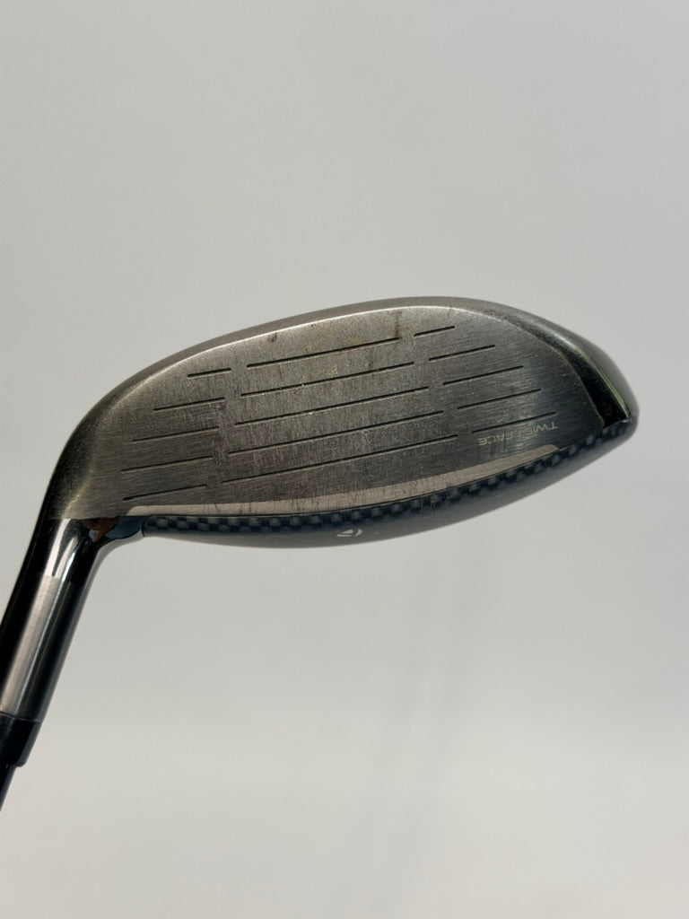 TaylorMade Qi35 Max 9 wood club face