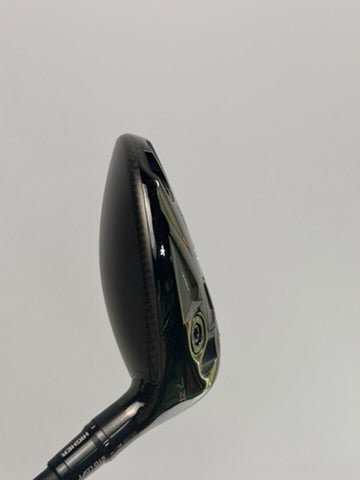 Qi4D Tour side profile and adjustable hosel