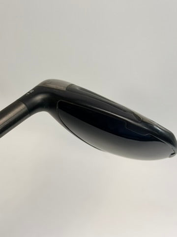 Callaway Paradym left-handed 7 wood side profile