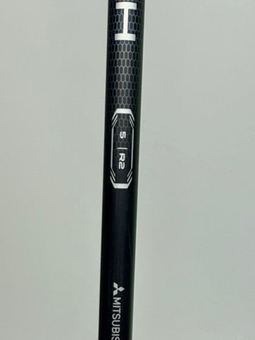 TaylorMade Qi35 Max Lite 6 hybrid - Mitsubishi Vanquish 5 R2 shaft label original photo