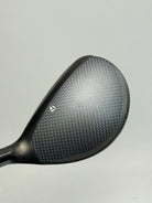 TaylorMade Qi35 Max Lite 7 hybrid - Carbon crown top view, original photo