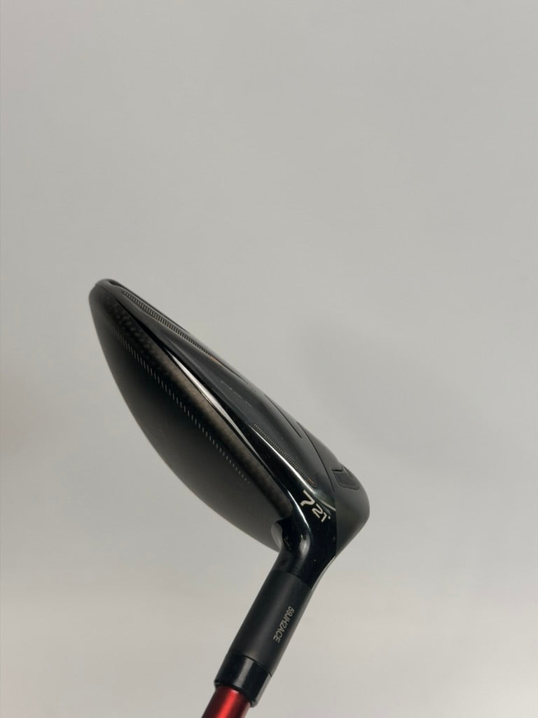 Qi4D Max head side profile