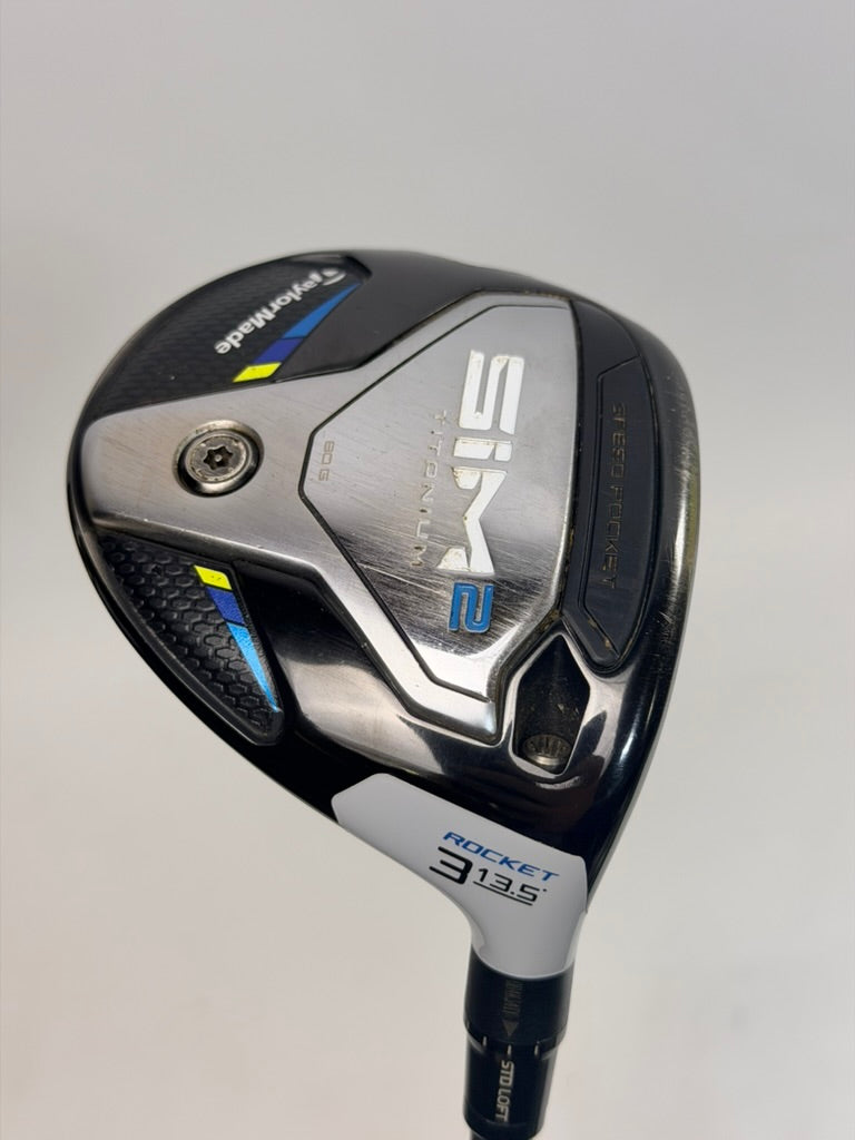SIM2 Rocket 13.5 RH ACCRA M4 — original view 4
