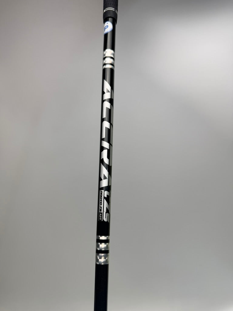 SIM2 Rocket 13.5 RH ACCRA M4 — original view 9