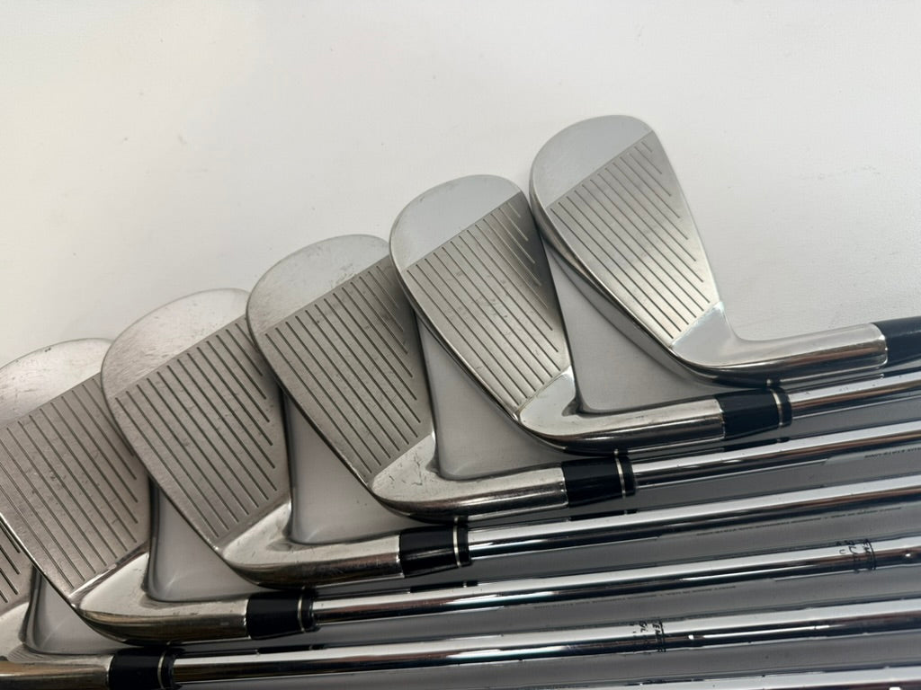Nike VR Pro Cavity RH 4-PW Dynalite S — original view 9
