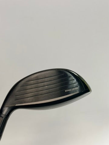 TaylorMade Stealth 2 7 wood 21 degrees - face