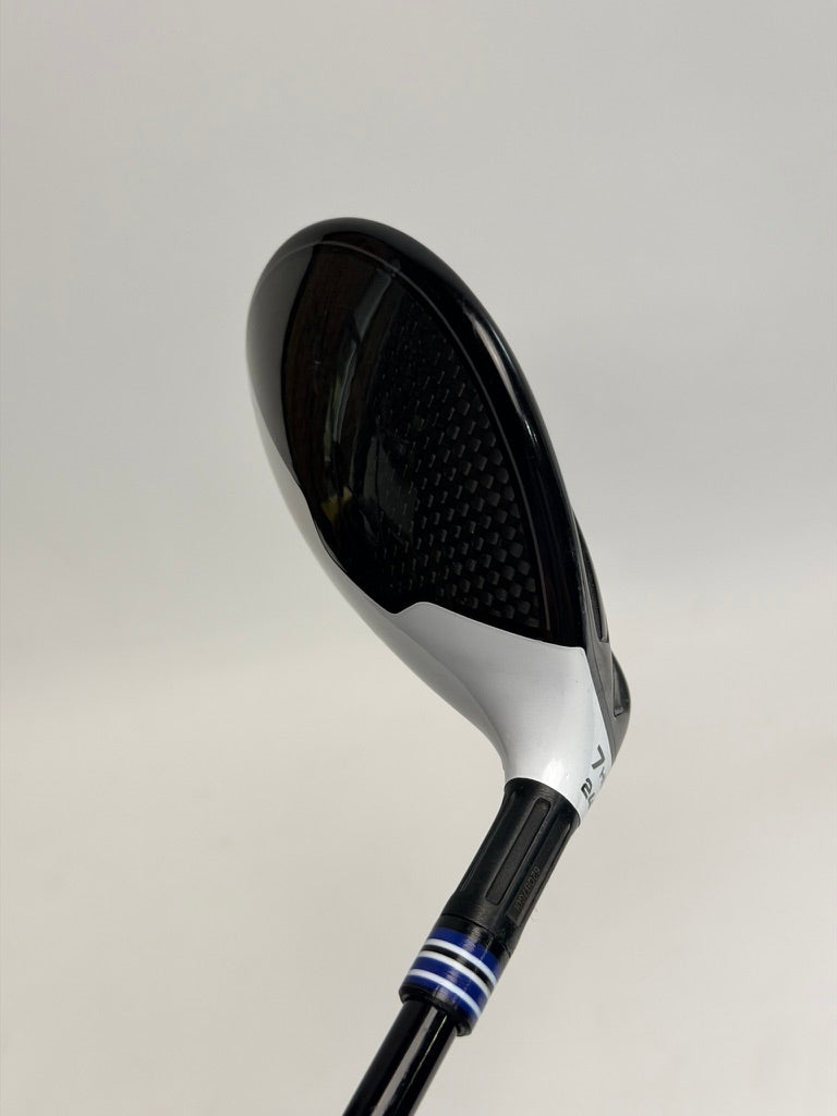 TaylorMade M2 7HL crown angle