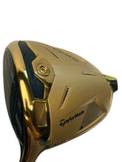 TaylorMade Qi35 Designer Series Gold left-handed driver sole