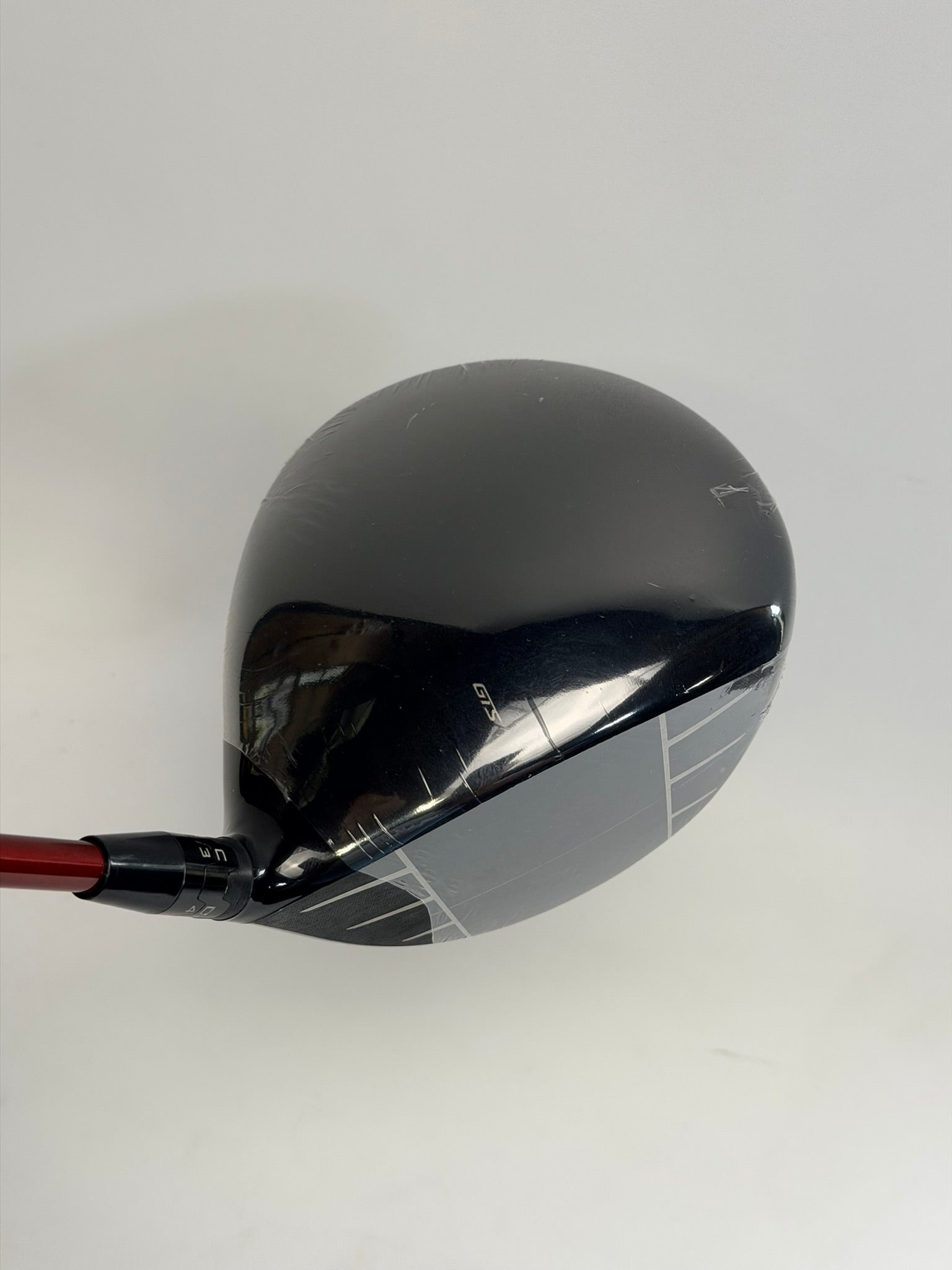 Titleist GTS2 left-handed driver crown at address