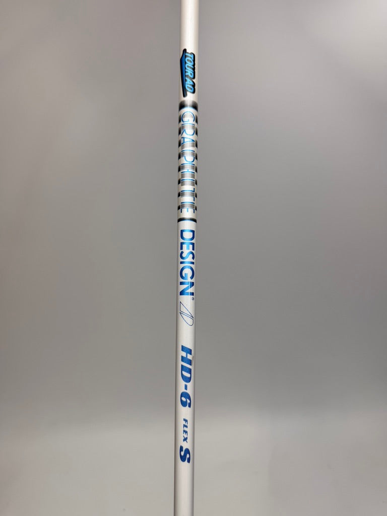 Graphite Design Tour AD HD-6 stiff Callaway shaft — original photograph 3