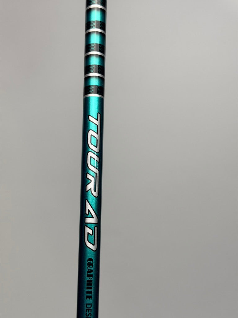 Graphite Design Tour AD FI 6-X Callaway shaft — original photograph 5