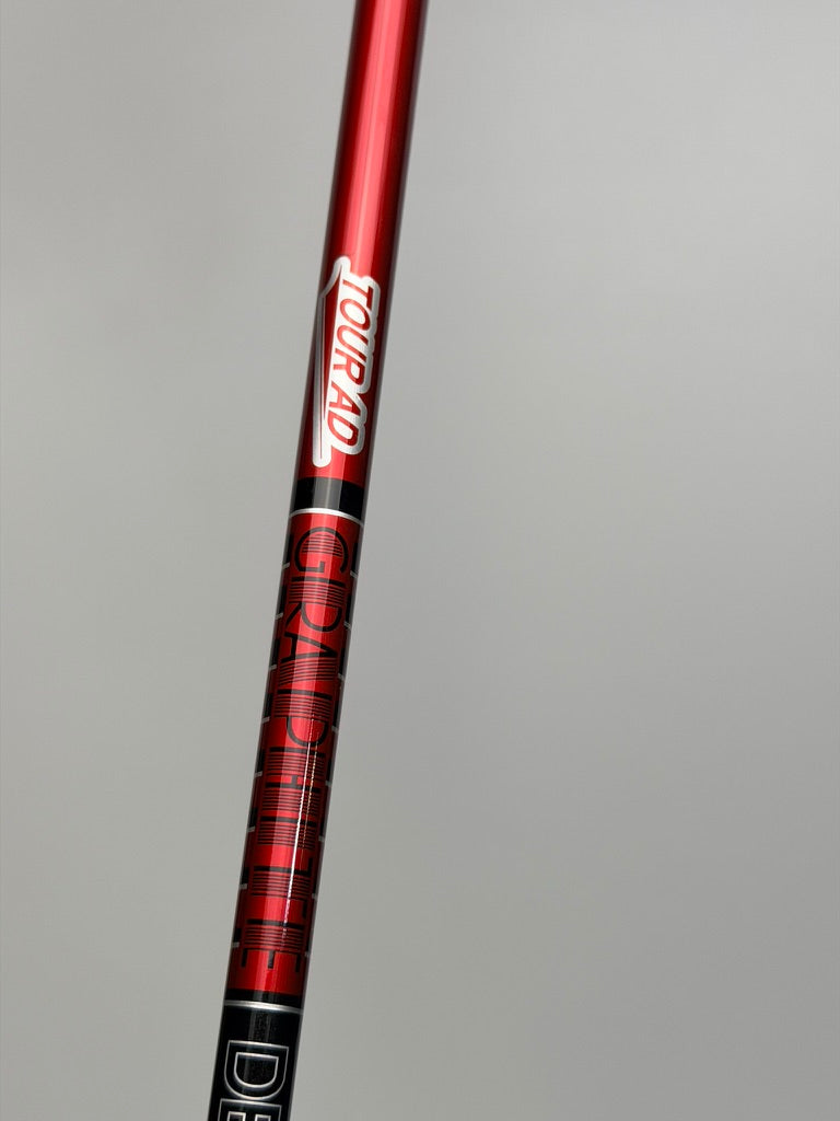 Graphite Design Tour AD VF-6 X-stiff Callaway shaft — original photograph 5