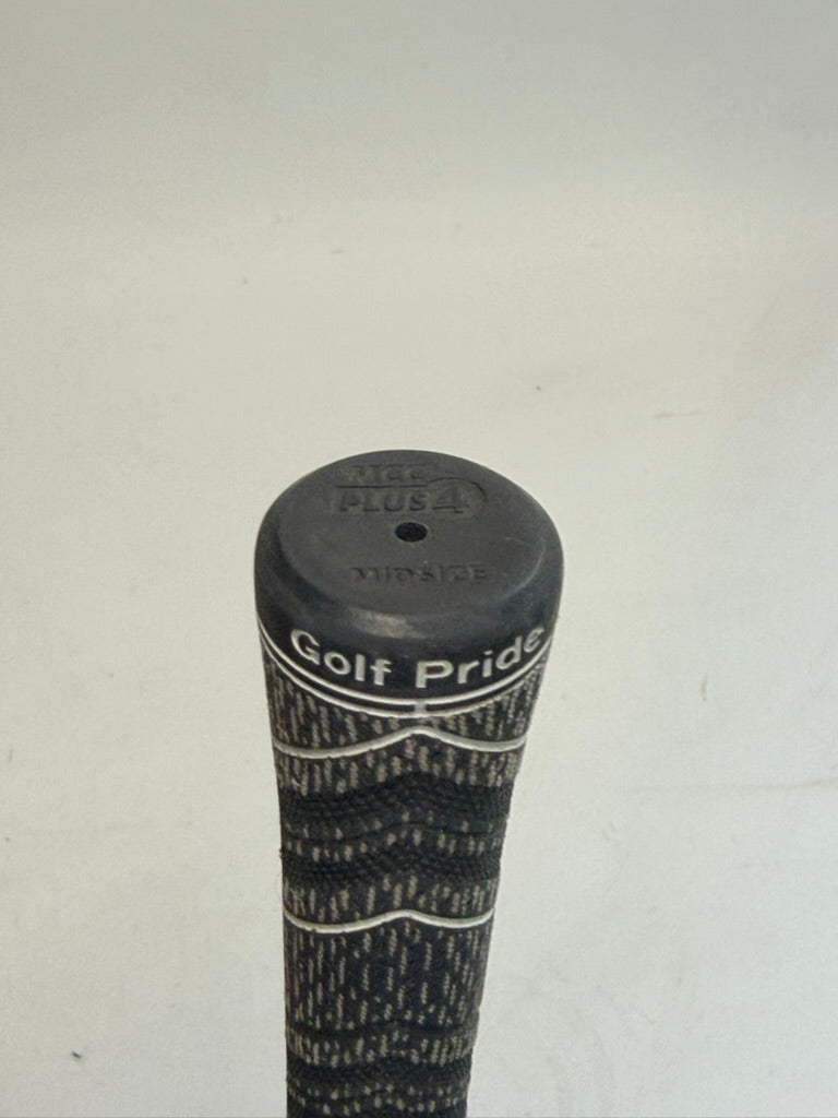 Golf Pride MCC Plus4 midsize grip cap